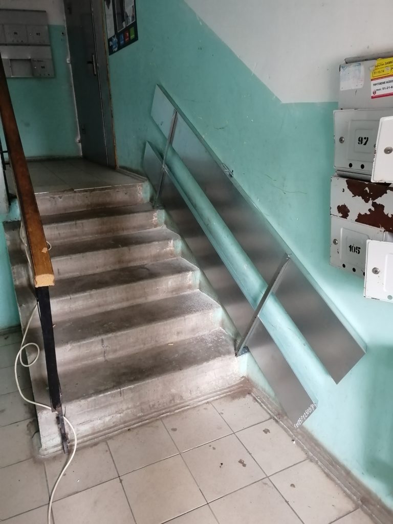 откидной пандус ул. Большая, 90